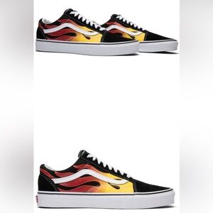Vans NWOT Wmn’s Size 9 Men Size 7.5 Old Skool 'Flames' Black/Black/True White